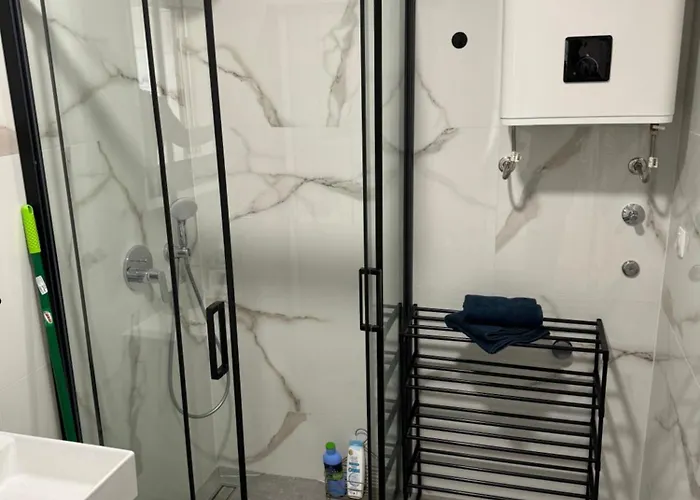 شقة Epicenter تريبينيي